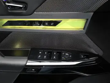 2023 BMW 7 серии с пробегом 38 022 км