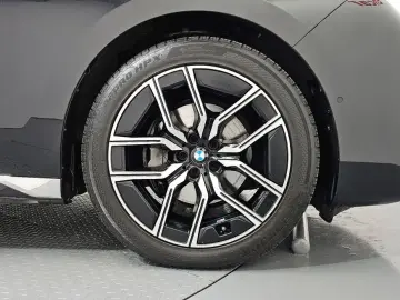 2024 BMW 7 серии с пробегом 25 343 км
