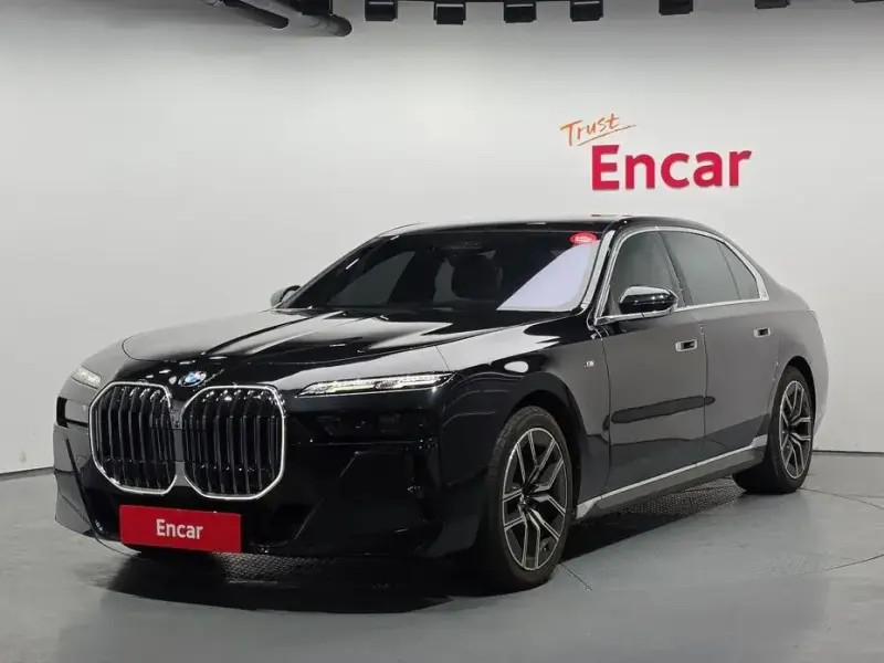2024 BMW 7 серии с пробегом 22 248 км