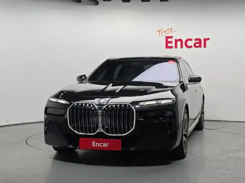 2024 BMW 7 серии с пробегом 22 248 км
