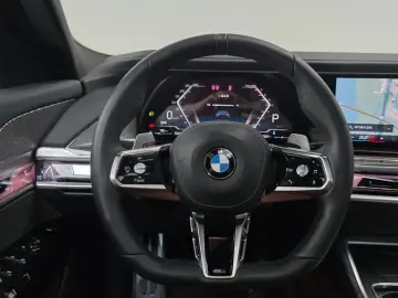 2024 BMW 7 серии с пробегом 22 248 км