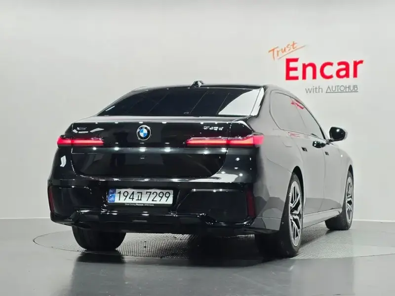 2025 BMW 7 серии с пробегом 17 546 км