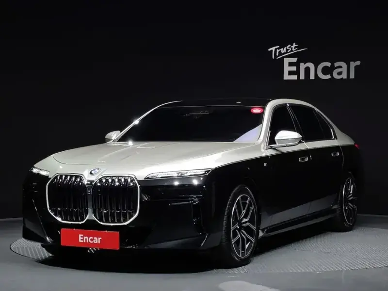 2025 BMW 7 серии с пробегом 5 871 км