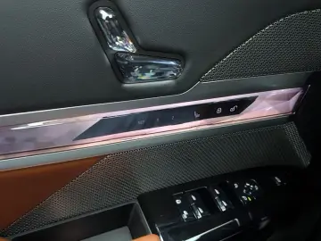 2025 BMW 7 серии с пробегом 8 375 км