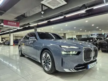2023 BMW 7 серии с пробегом 33 535 км