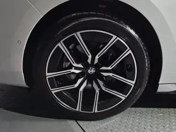 2025 BMW 7 серии с пробегом 9 142 км