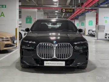 2025 BMW 7 серии с пробегом 10 308 км
