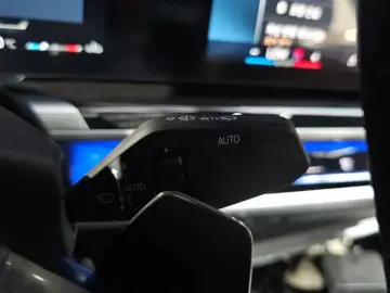 2025 BMW 7 серии с пробегом 9 142 км