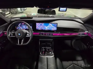 2025 BMW 7 серии с пробегом 10 308 км