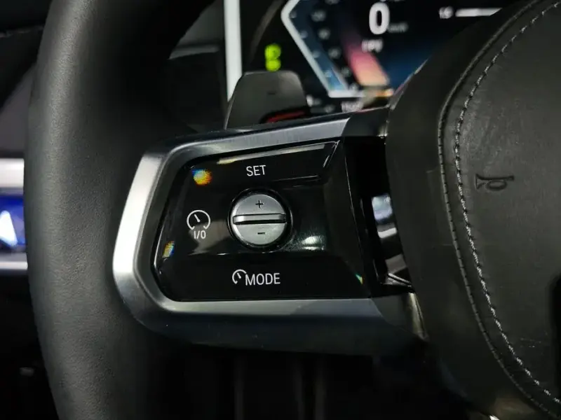 2025 BMW 7 серии с пробегом 9 142 км