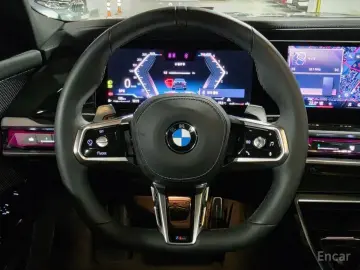 2025 BMW 7 серии с пробегом 10 308 км