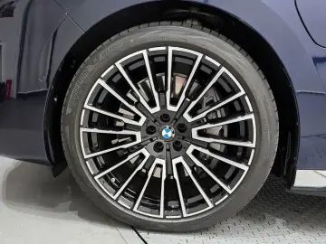 2025 BMW 7 серии с пробегом 7 400 км