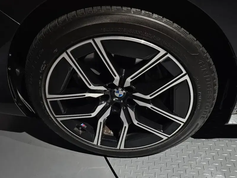 2024 BMW 7 серии с пробегом 36 652 км