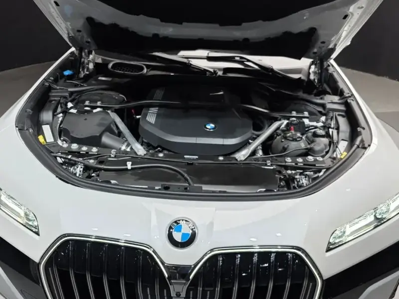 2023 BMW 7 серии с пробегом 15 167 км