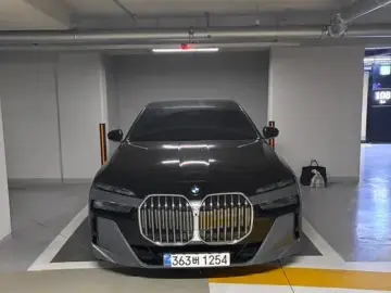 2024 BMW 7 серии с пробегом 16 000 км