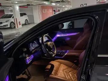 2024 BMW 7 серии с пробегом 16 000 км