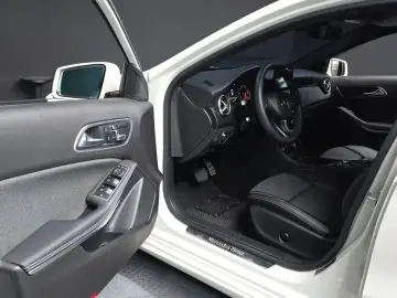 2018 Mercedes-Benz A-Класс с пробегом 29 161 км