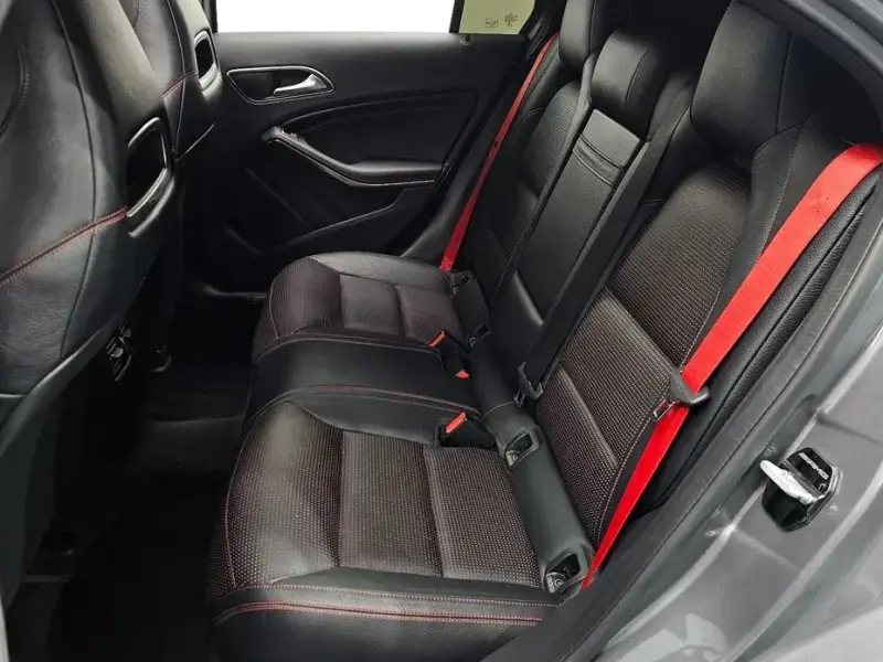 2015 Mercedes-Benz A-Класс с пробегом 91 605 км