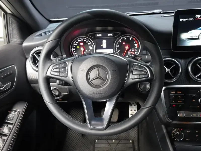 2018 Mercedes-Benz A-Класс с пробегом 29 161 км