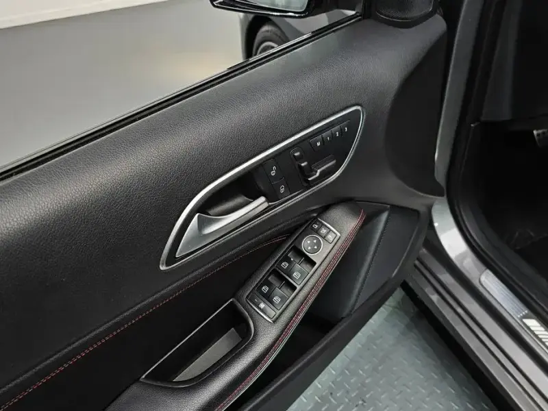 2015 Mercedes-Benz A-Класс с пробегом 91 605 км
