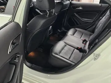 2016 Mercedes-Benz A-Класс с пробегом 49 073 км