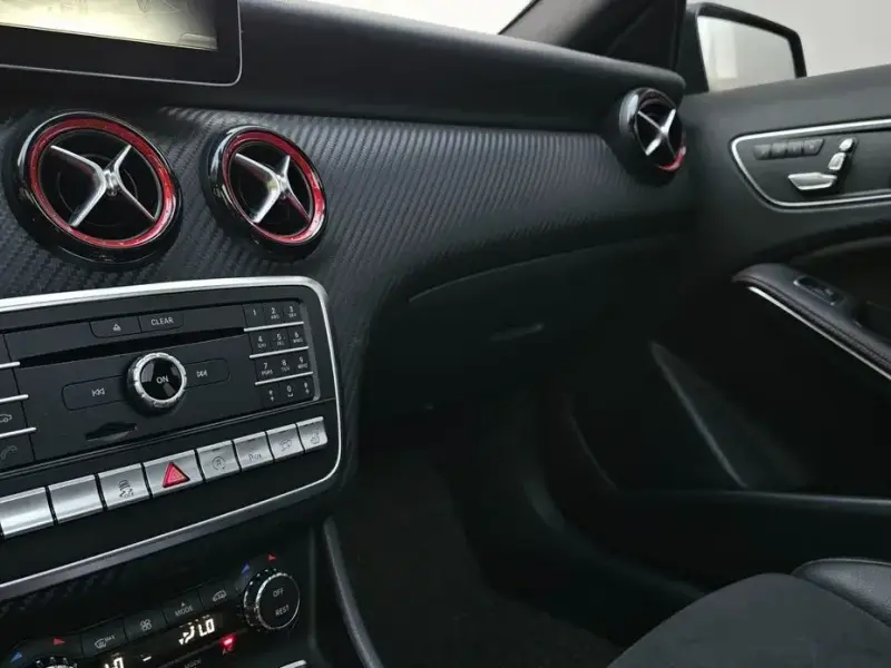 2017 Mercedes-Benz A-Класс с пробегом 87 900 км