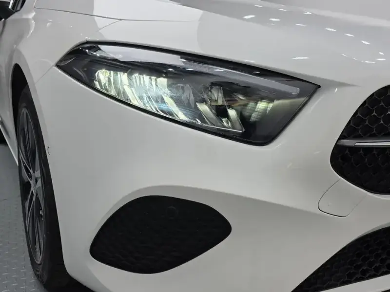 2024 Mercedes-Benz A-Класс с пробегом 10 015 км