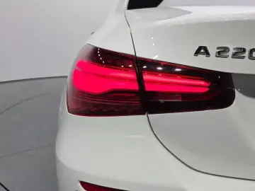 2024 Mercedes-Benz A-Класс с пробегом 10 015 км