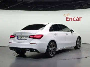 2024 Mercedes-Benz A-Класс с пробегом 14 169 км