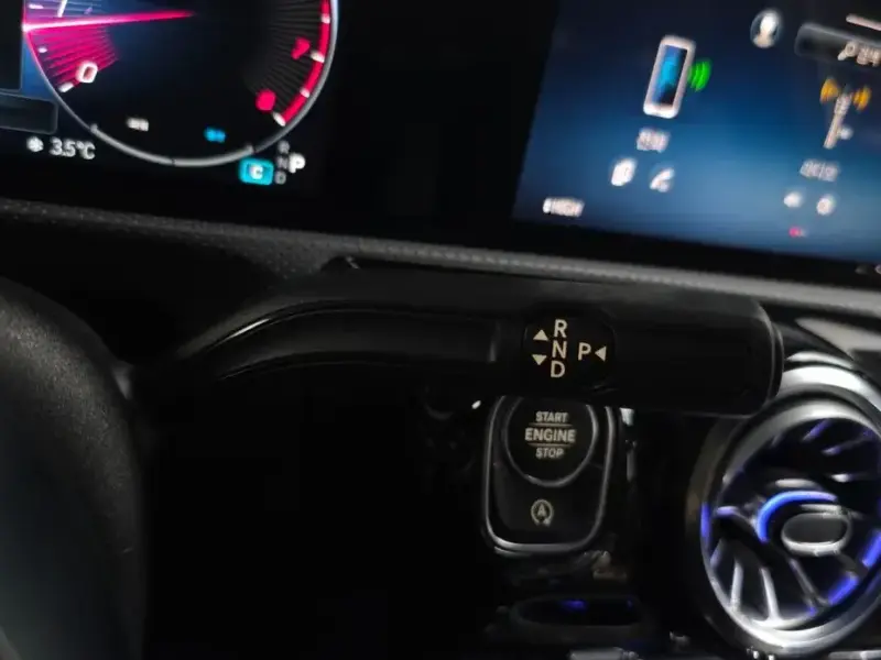 2024 Mercedes-Benz A-Класс с пробегом 14 169 км