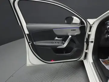 2022 Mercedes-Benz A-Класс с пробегом 67 739 км
