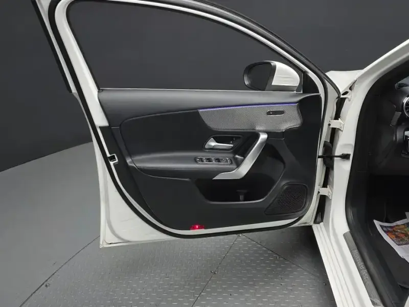 2022 Mercedes-Benz A-Класс с пробегом 67 739 км