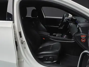 2022 Mercedes-Benz A-Класс с пробегом 67 739 км