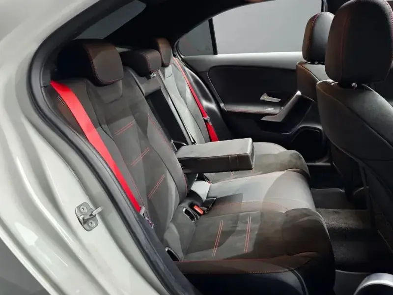 2024 Mercedes-Benz A-Класс с пробегом 5 575 км