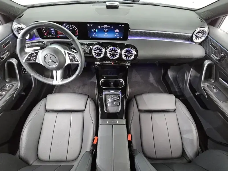 2024 Mercedes-Benz A-Класс с пробегом 13 860 км