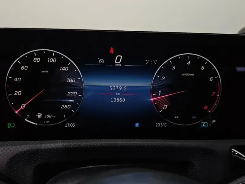 2024 Mercedes-Benz A-Класс с пробегом 13 860 км