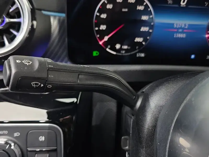 2024 Mercedes-Benz A-Класс с пробегом 13 860 км