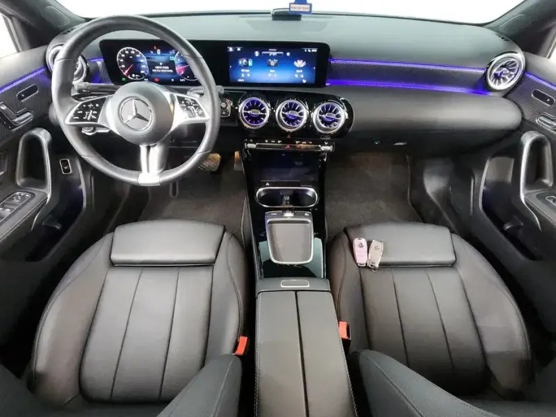 2024 Mercedes-Benz A-Класс с пробегом 30 025 км