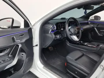 2024 Mercedes-Benz A-Класс с пробегом 30 025 км
