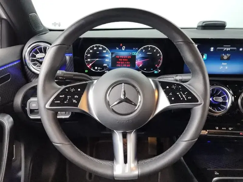 2024 Mercedes-Benz A-Класс с пробегом 30 025 км