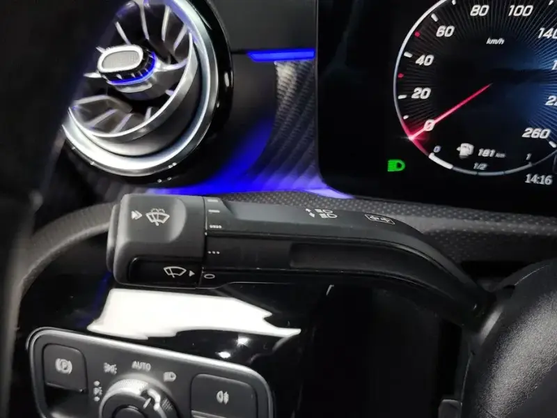 2024 Mercedes-Benz A-Класс с пробегом 30 025 км