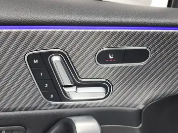 2024 Mercedes-Benz A-Класс с пробегом 30 025 км