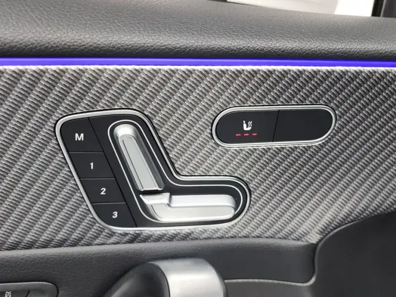 2024 Mercedes-Benz A-Класс с пробегом 30 025 км