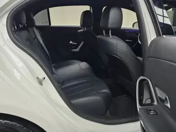 2023 Mercedes-Benz A-Класс с пробегом 17 027 км