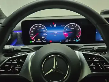 2024 Mercedes-Benz A-Класс с пробегом 915 км