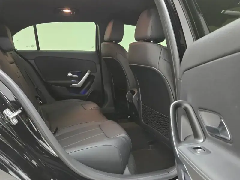 2024 Mercedes-Benz A-Класс с пробегом 915 км
