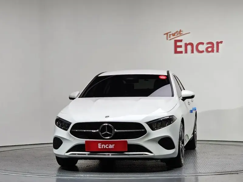 2024 Mercedes-Benz A-Класс с пробегом 11 351 км