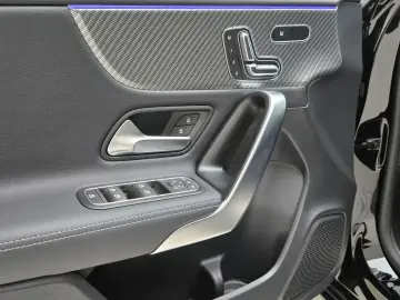 2025 Mercedes-Benz A-Класс с пробегом 556 км
