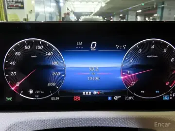 2025 Mercedes-Benz A-Класс с пробегом 10 086 км
