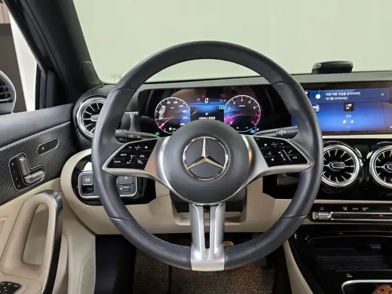 2025 Mercedes-Benz A-Класс с пробегом 9 274 км